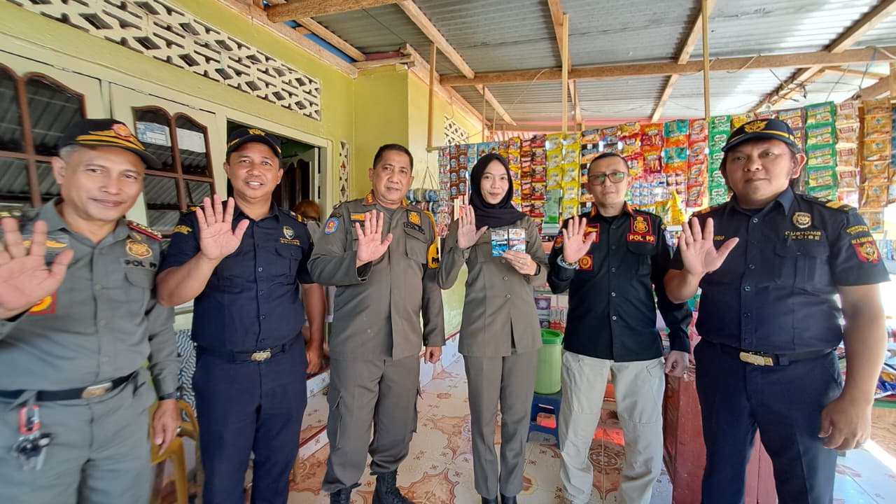 Satpol PP Provinsi Gorontalo dan Bea Cukai Tingkatkan Pengawasan Rokok Ilegal dan Iklan Rokok di Sekitar Sekolah.