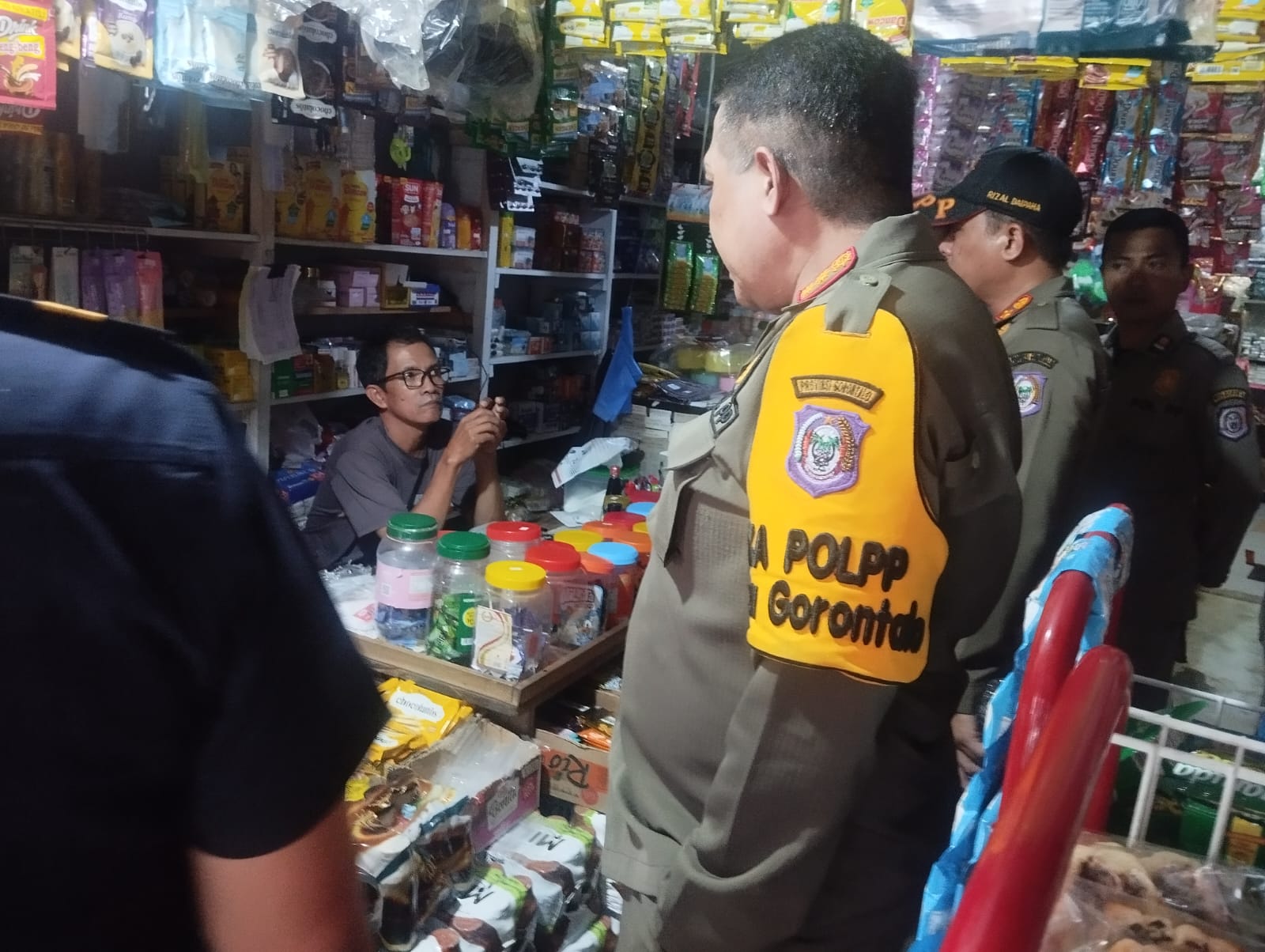 Komitmen Gubernur Gorontalo Wujudkan Lingkungan Sehat, Satpol PP Dan Bea Cukai Perketat Pengawasan Rokok Ilegal Di Sekitar Kawasan Pendidikan