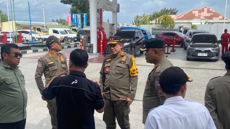 BBM Tersedia, Satpol PP Gorontalo Pantau SPBU dan Tegaskan Pentingnya Informasi kepada Masyarakat